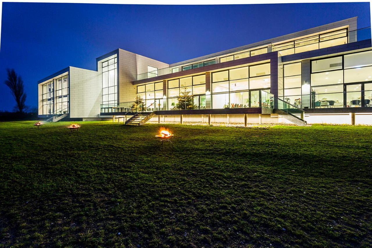 ניבורג Storebaelt Sinatur Hotel & Konference מראה חיצוני תמונה